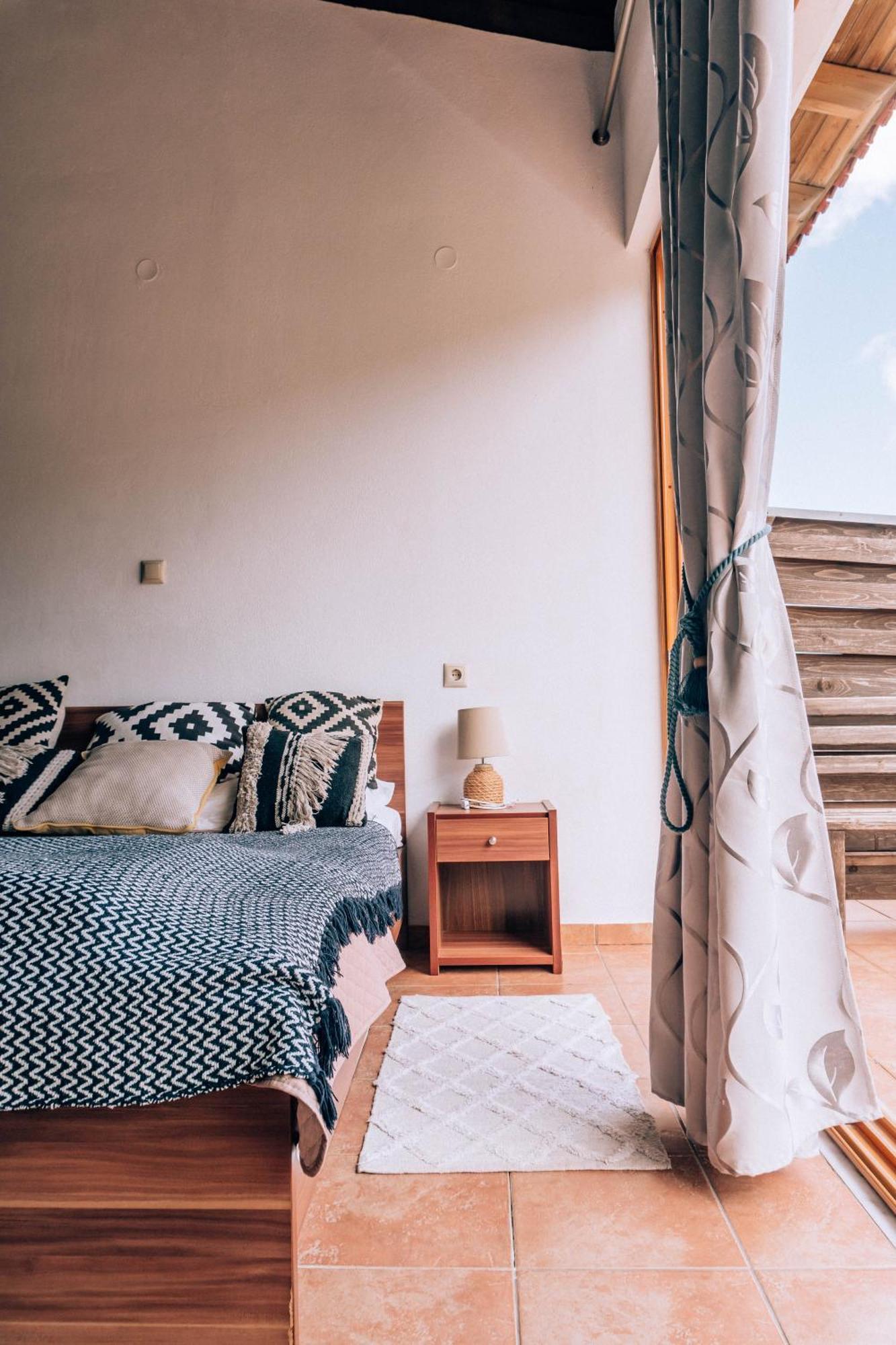 Lefteris Rooms Kámbosz Kültér fotó