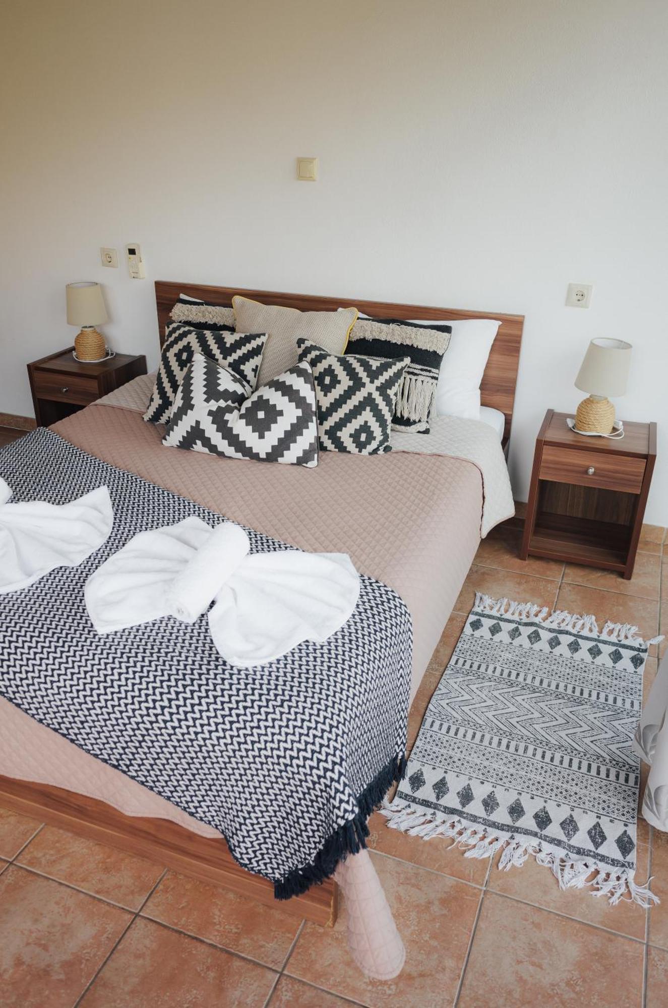 Lefteris Rooms Kámbosz Kültér fotó