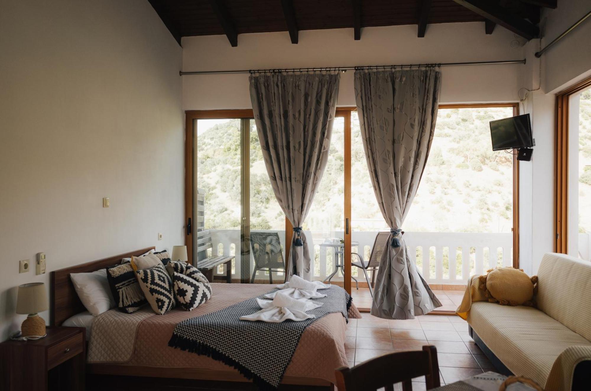 Lefteris Rooms Kámbosz Kültér fotó